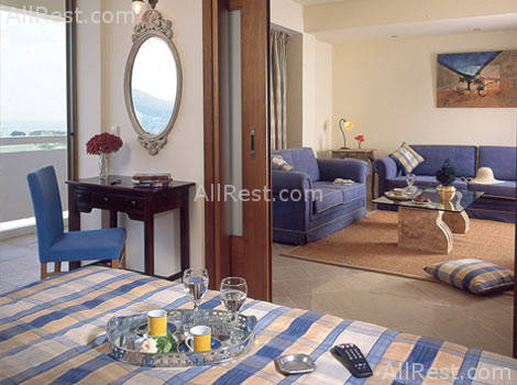 Sani Beach Hotel 9